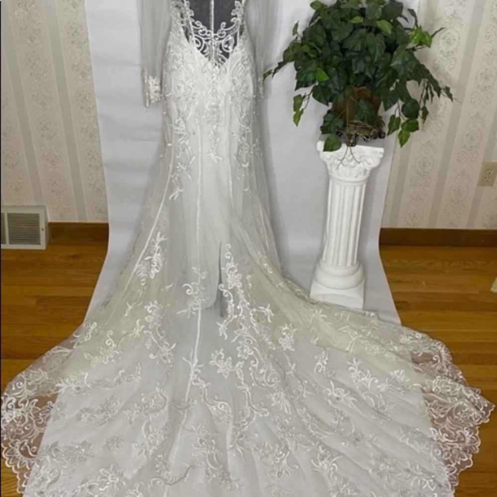 Sophia Tolli style11896 wedding dress long sleeves - Picture 2 of 7